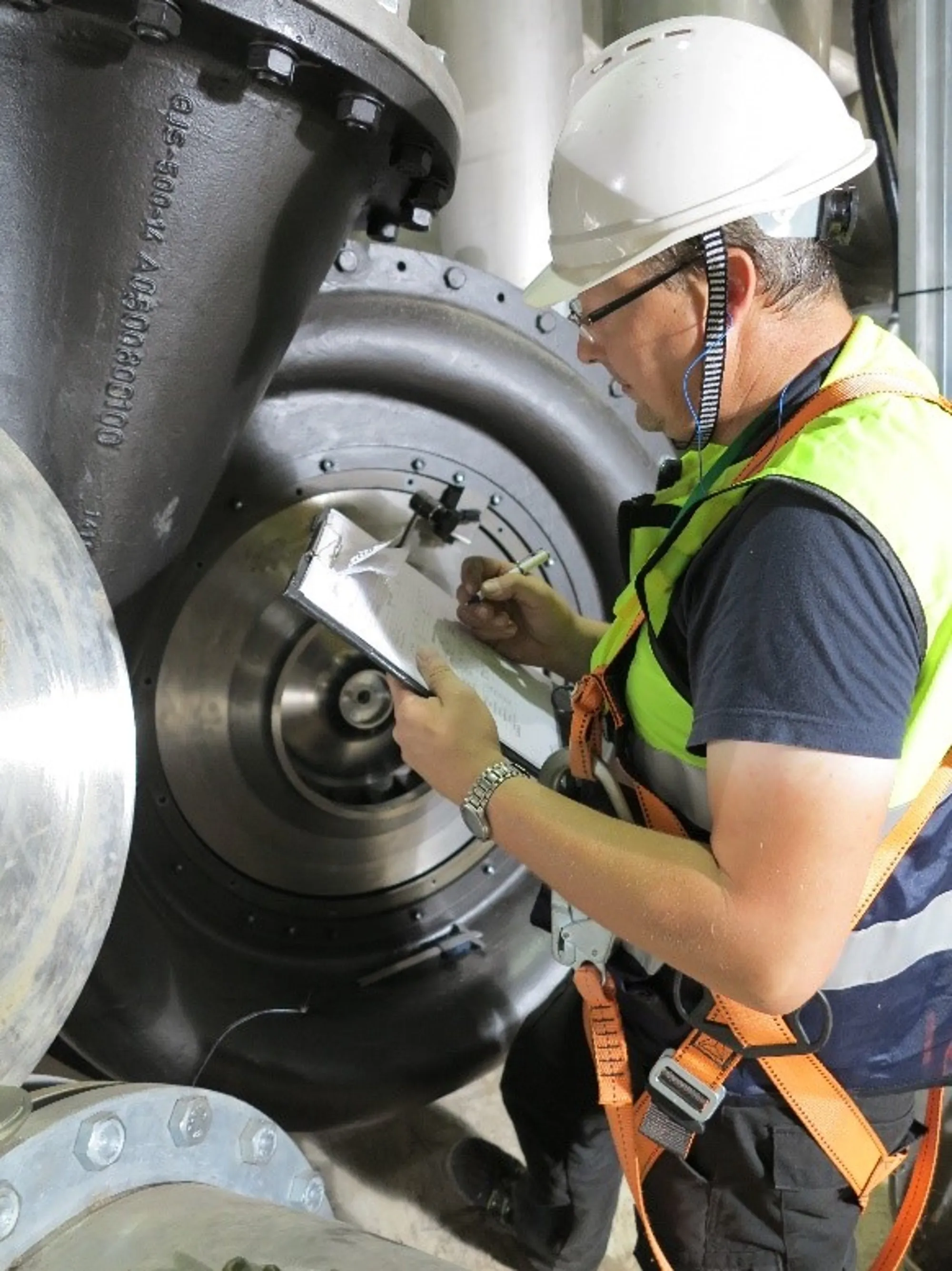 RT-En-Product-Photo-parts-and-service