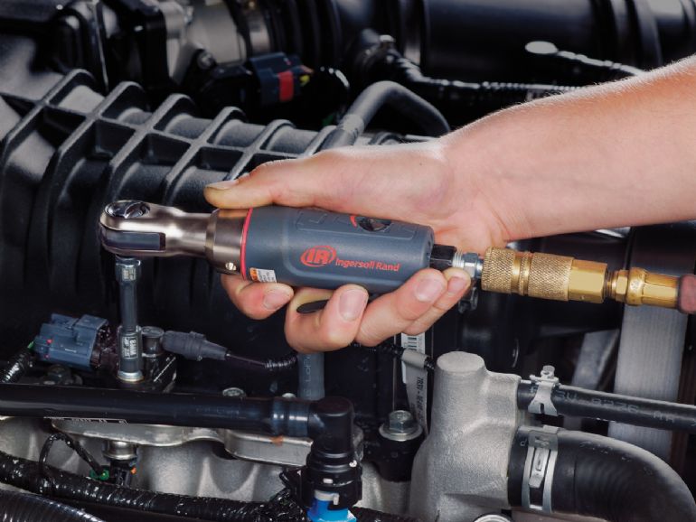 PTL-Zh-Product-Photo-Interior-left-ratchets