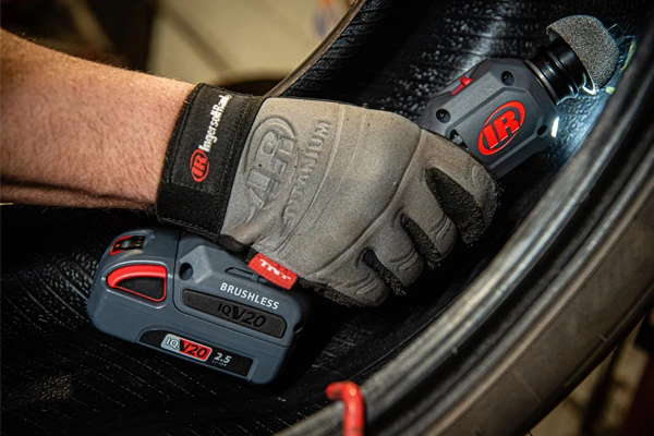 PTL-Zh-Industry-Photo-tire-repair-V1