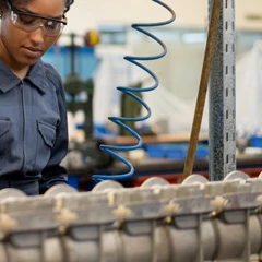 PTL-Zh-Industry-Photo-industrial-assembly