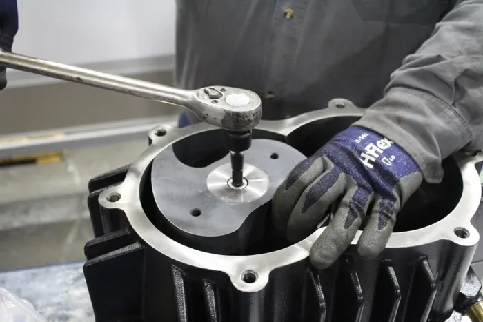 GDP-En-Industry-Photo-blower-repair