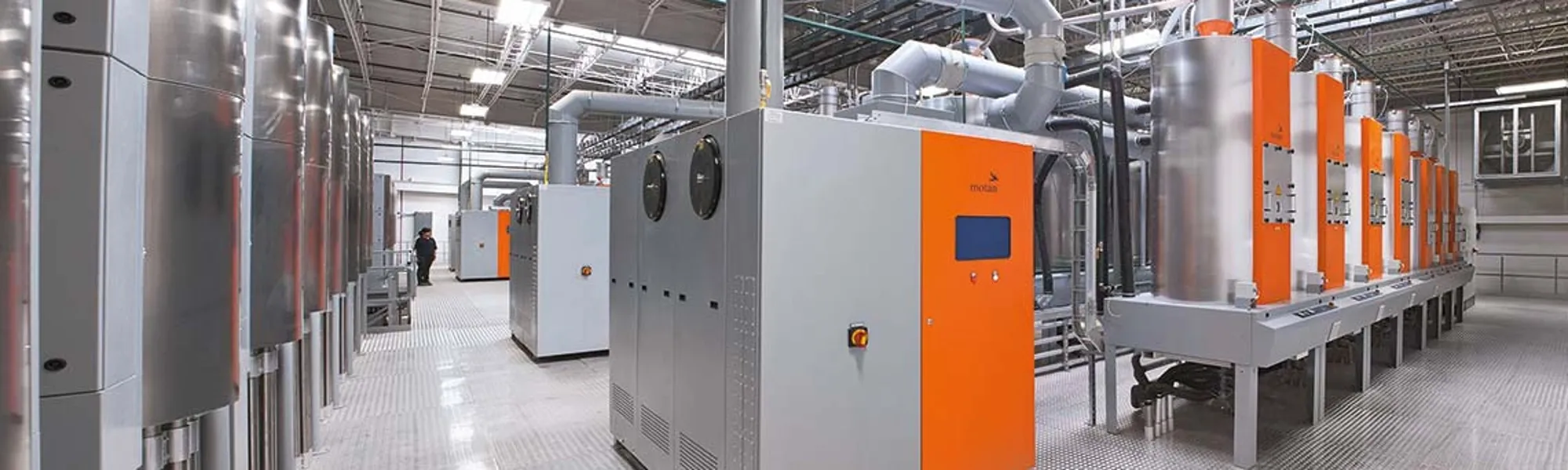 ER-En-Application-Photo-case-study-speed-controlled-plastics-vacuum-conveying-V2