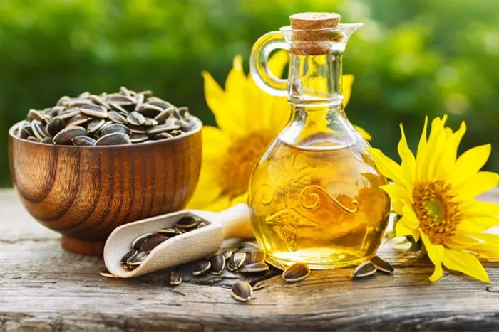 NA-En-Industry-Photo-deodorizing-of-edible-oils-and-fats