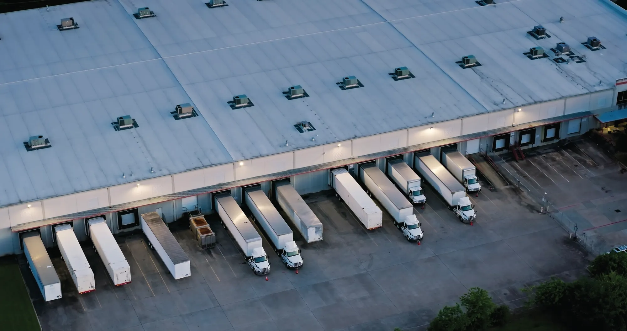 IRP-En-Industry-Photo-distribution-center-ac-V1