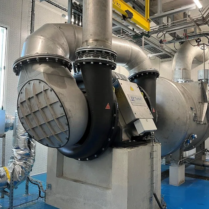 RT-En-Product-Photo-energy-and-vacuum-systems