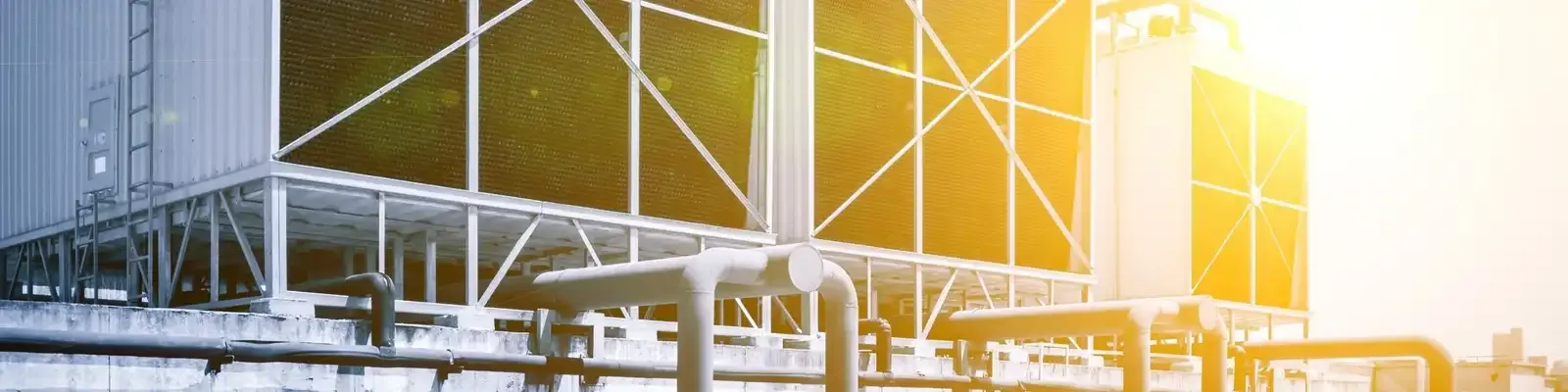 iStock-data_center_cooling_centrifugal_pumps_-_web_banner_.webp