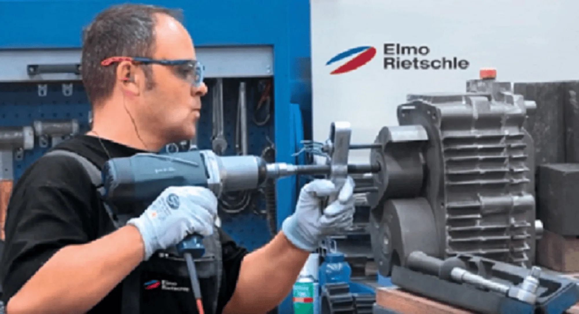 ER-En-Product-Photo-maintenance-and-repair-V1