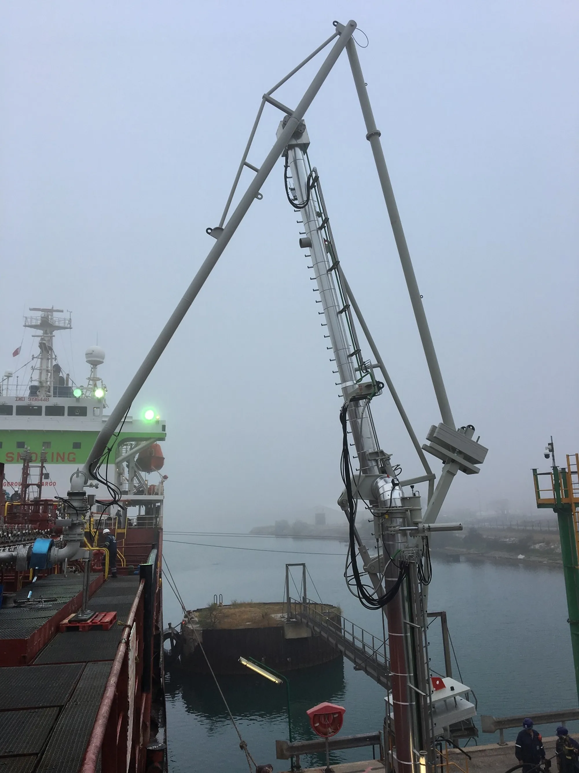 EM-En-Product-Photo-telescopic-drop-tube-V4