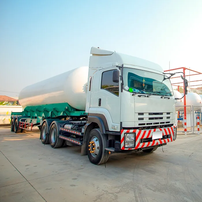 EM-En-Industry-Photo-road-V2