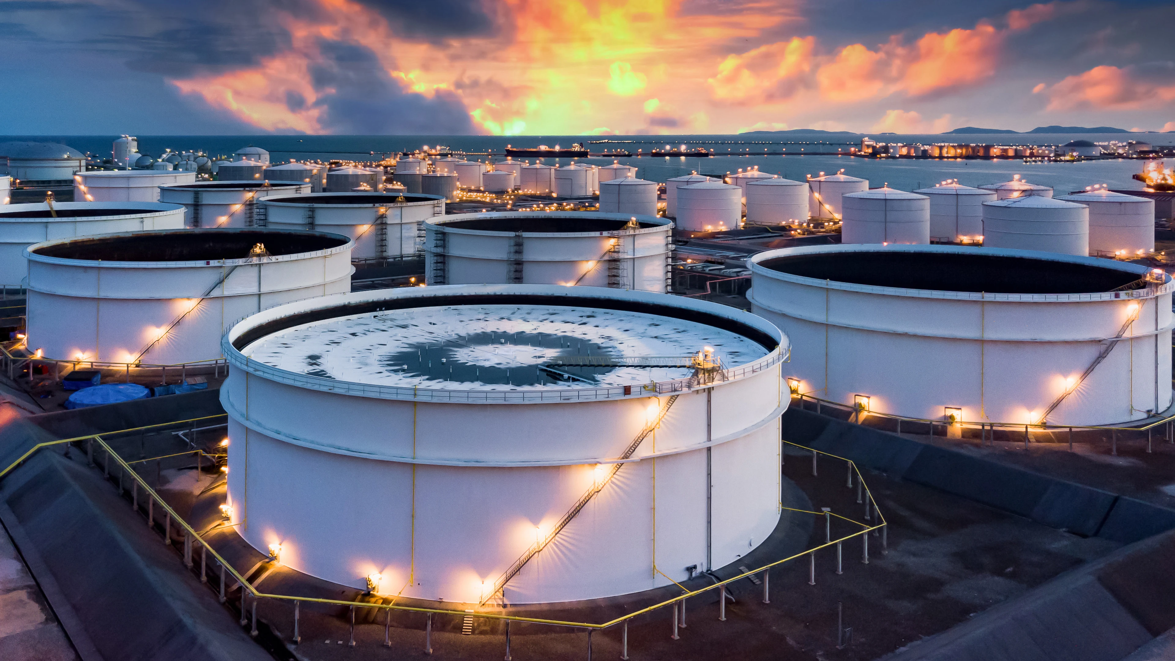 SEP-En-Application-Banner-petrochemicals