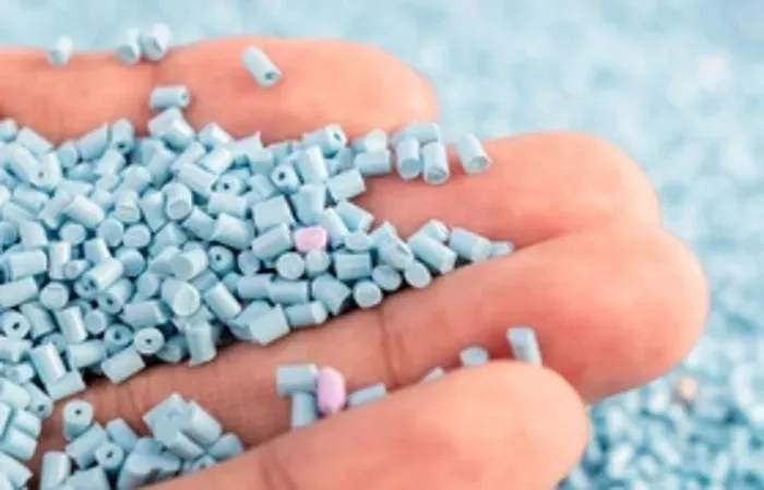 NA-En-Industry-Photo-plastic-extrusion