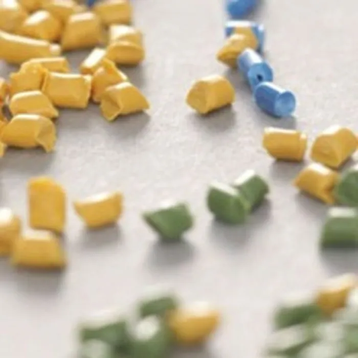 RO-En-Application-Photo-plastics-V2