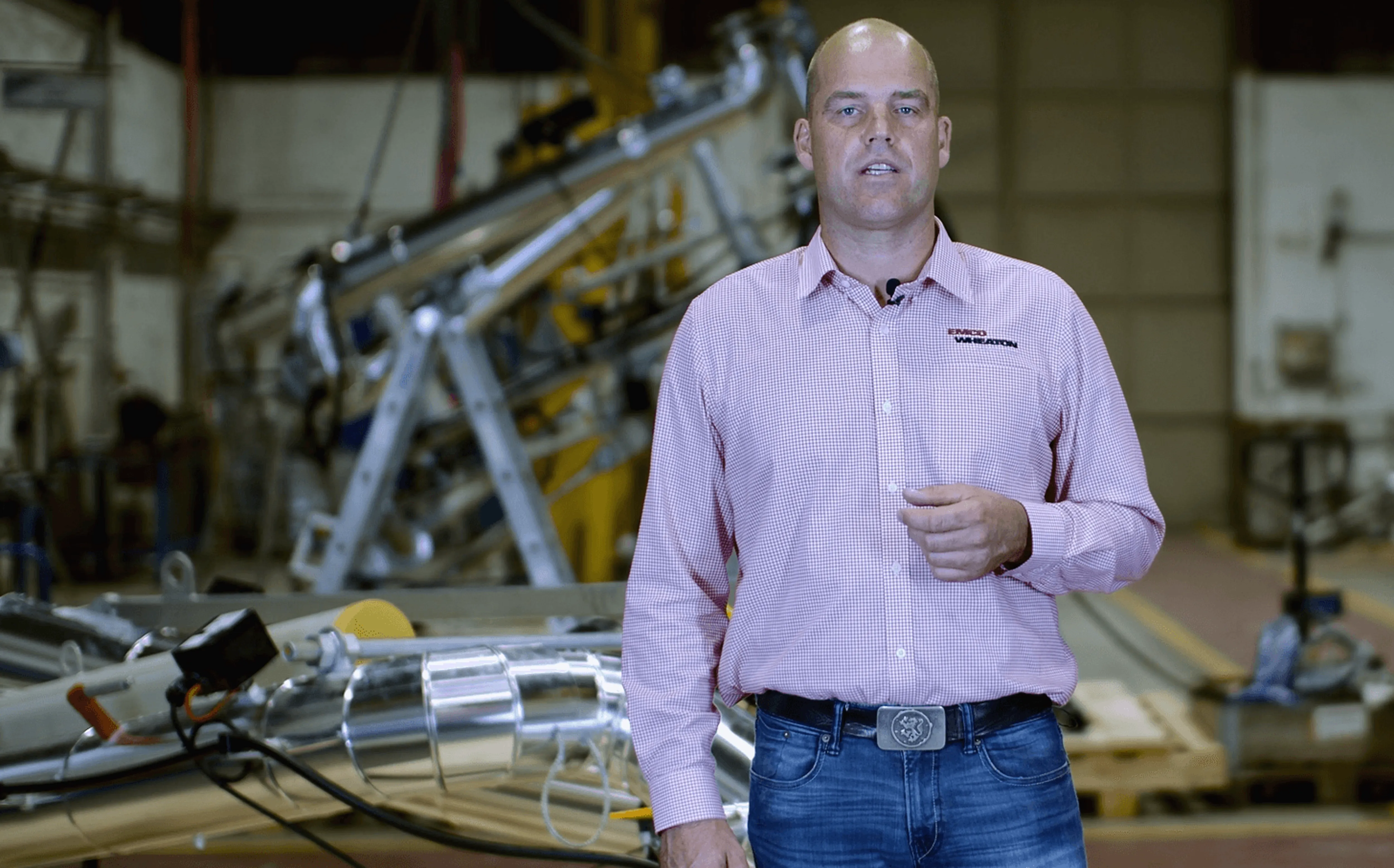 EM-En-Product-Photo-land-loading-arms-V1