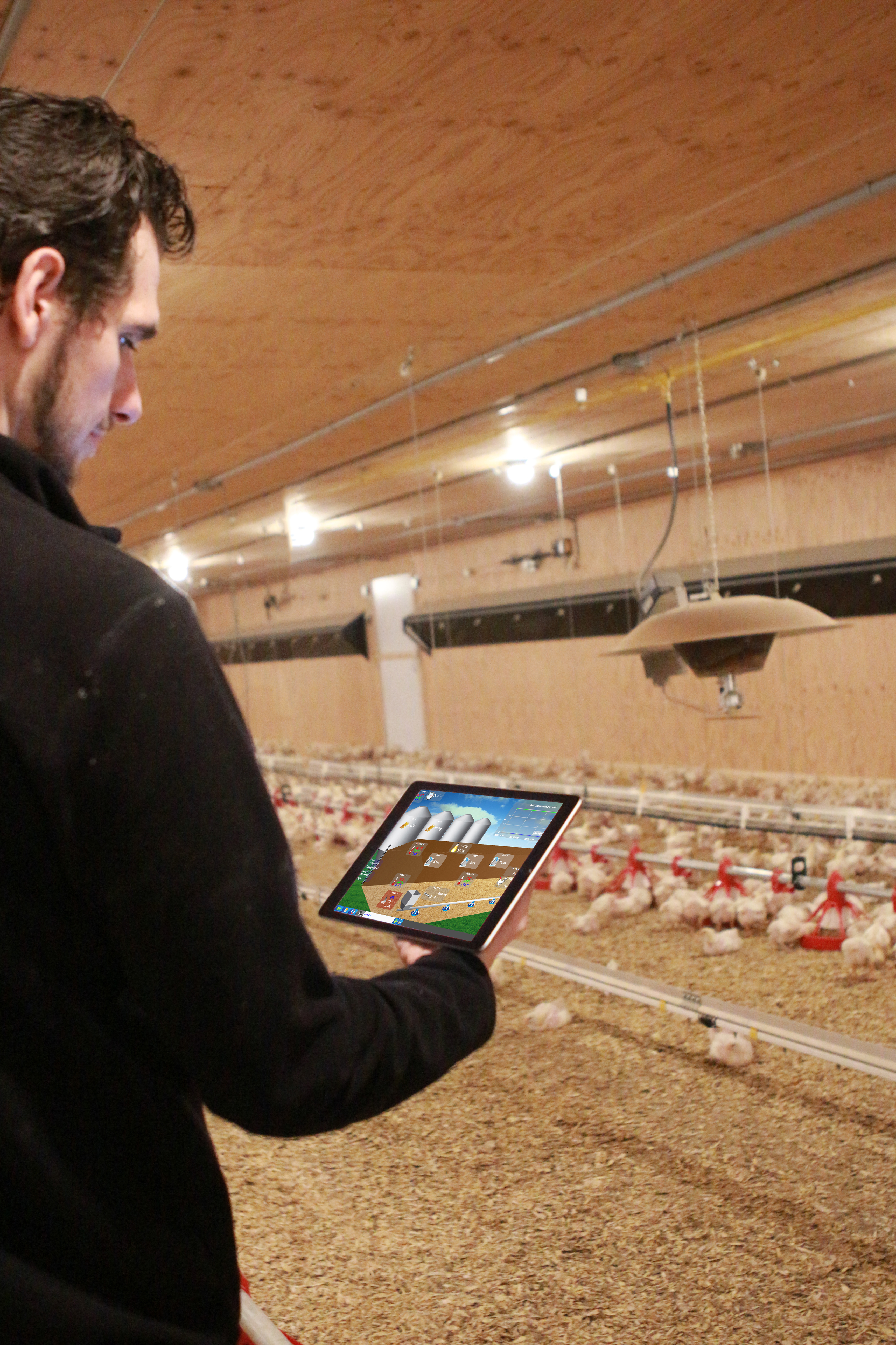 poultry-house-barn-overview-ipad.jpg