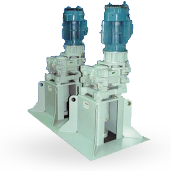 MR-En-Product-Photo-robin-top-entry-and-bottom-entry-mixer-V4