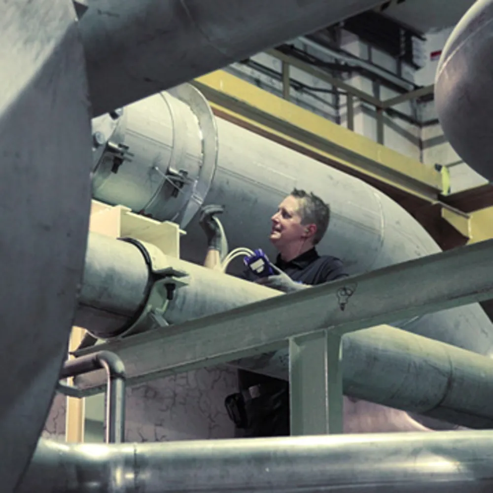 RT-En-Product-Photo-vacuum-system-audit