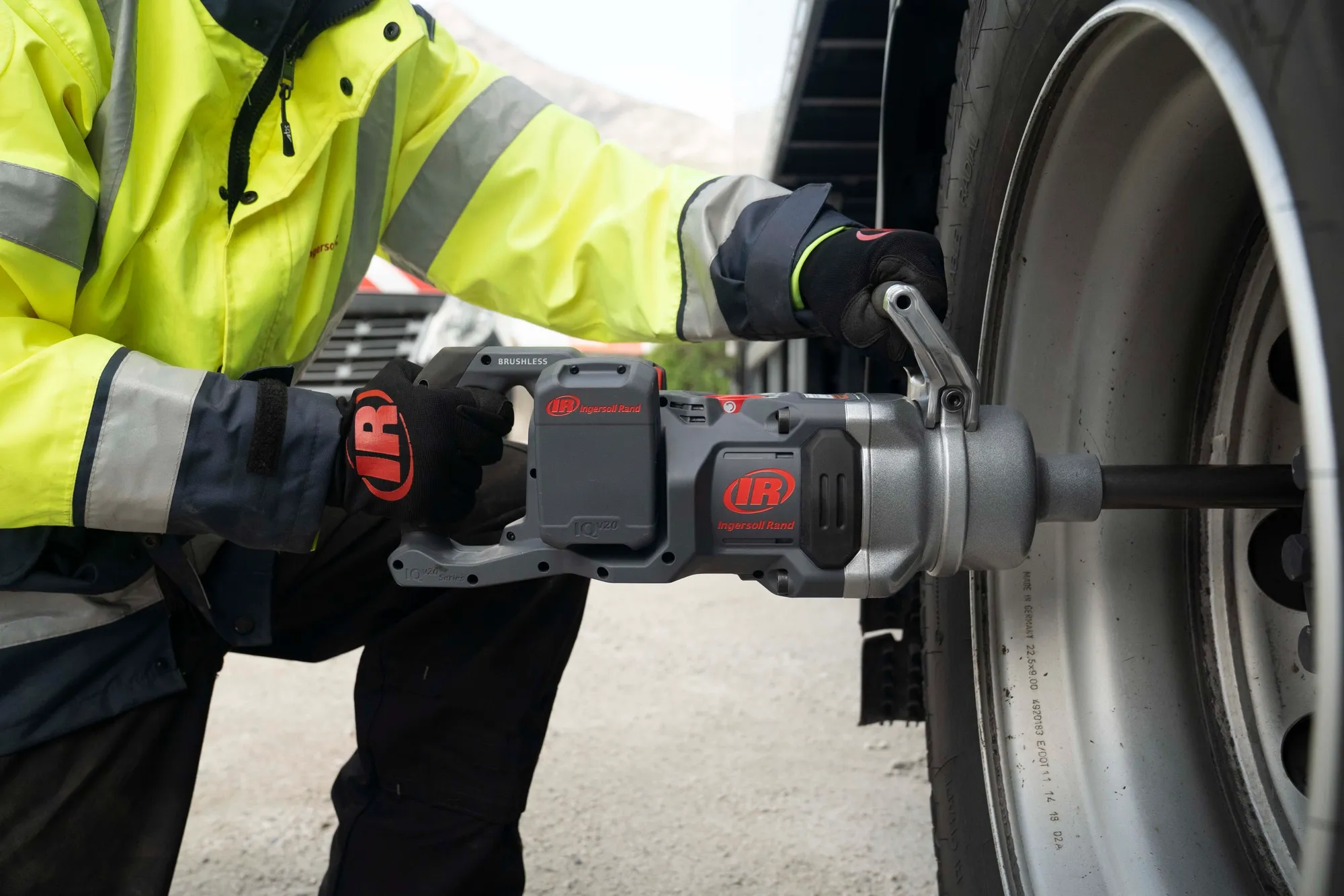 PTL-En-Product-Photo-w9000-V9