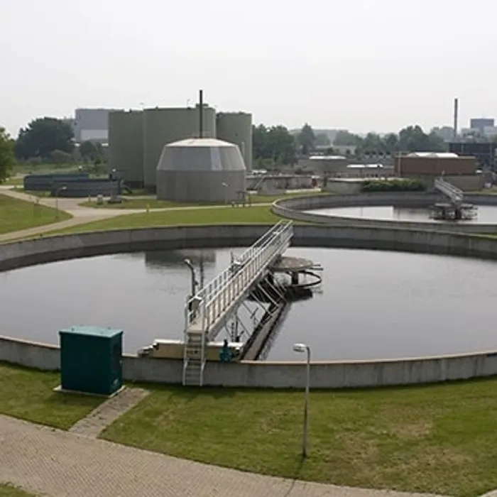 HL-En-Industry-Photo-water-and-wastewater-treatment