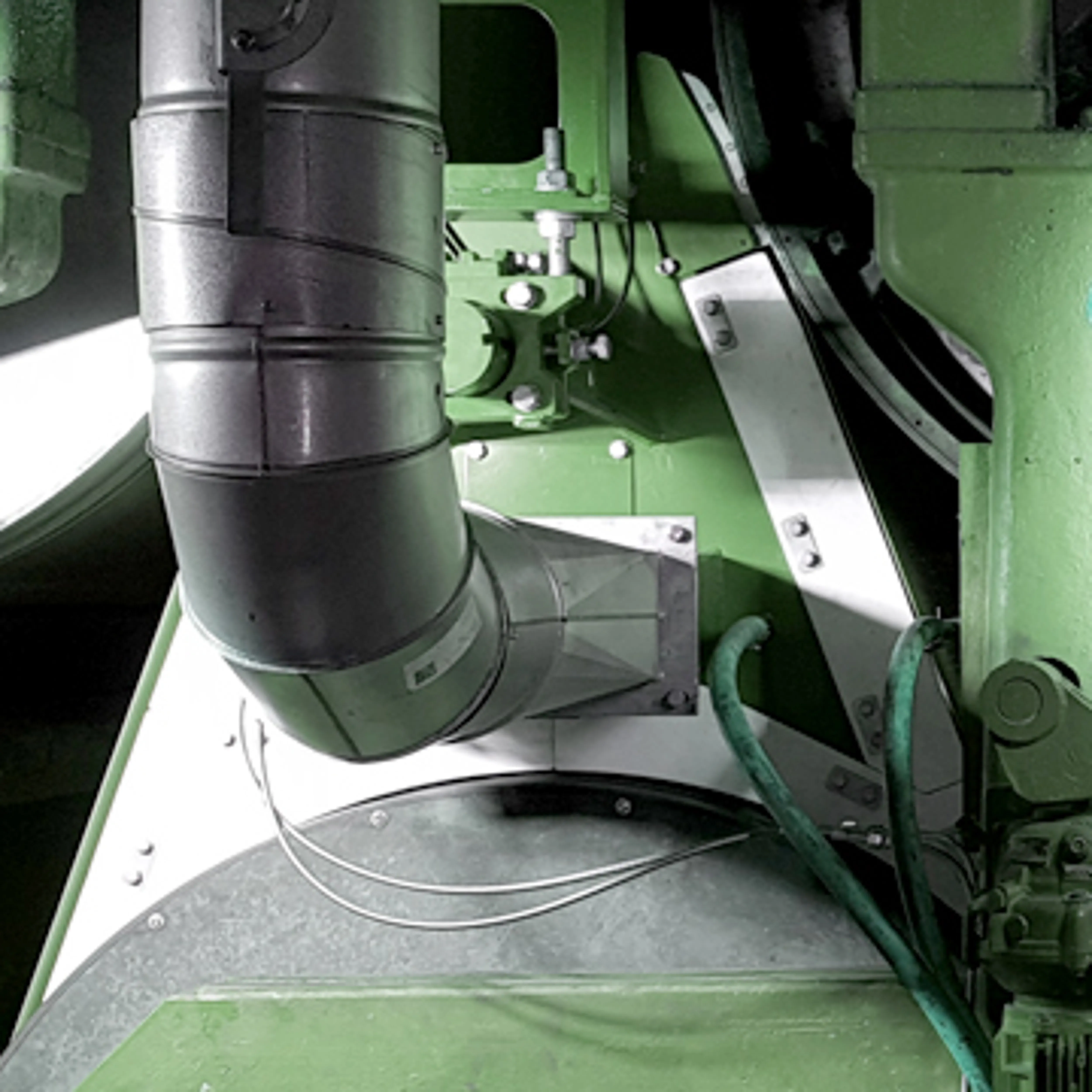 RT-En-Product-Photo-web-stabilizers-pocket-ventilation-V1