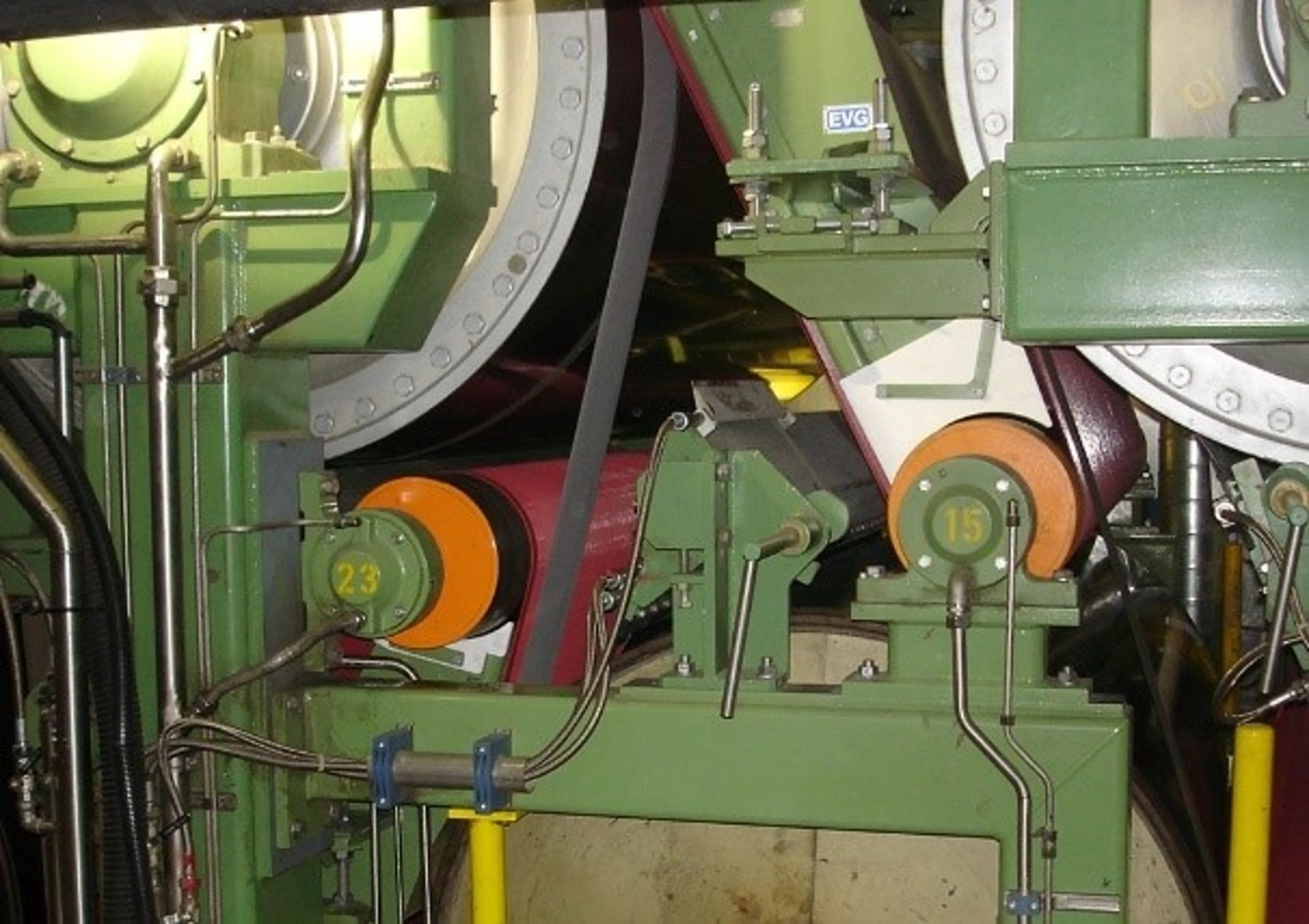 RT-En-Product-Photo-web-stabilizers-pocket-ventilation-V4